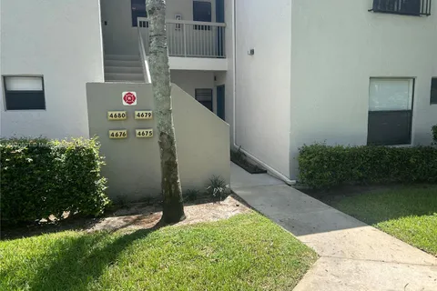 4675 NW 22nd St # 4225, Coconut Creek FL 33063
