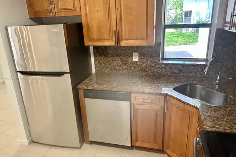 4675 NW 22nd St # 4225, Coconut Creek FL 33063