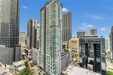 1250 S Miami Ave # 2210, Miami FL 33130
