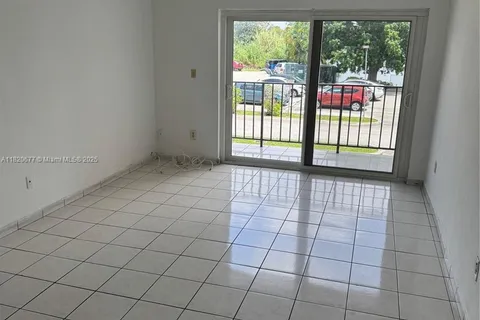 5505 NW 7th St # W202, Miami FL 33126