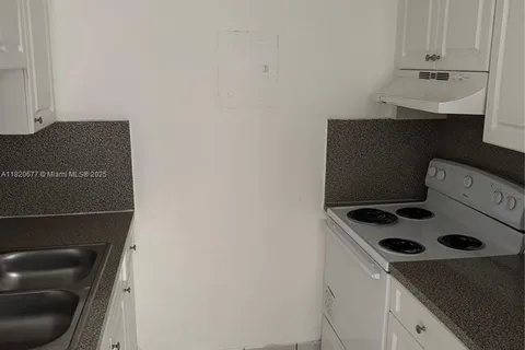 5505 NW 7th St # W202, Miami FL 33126