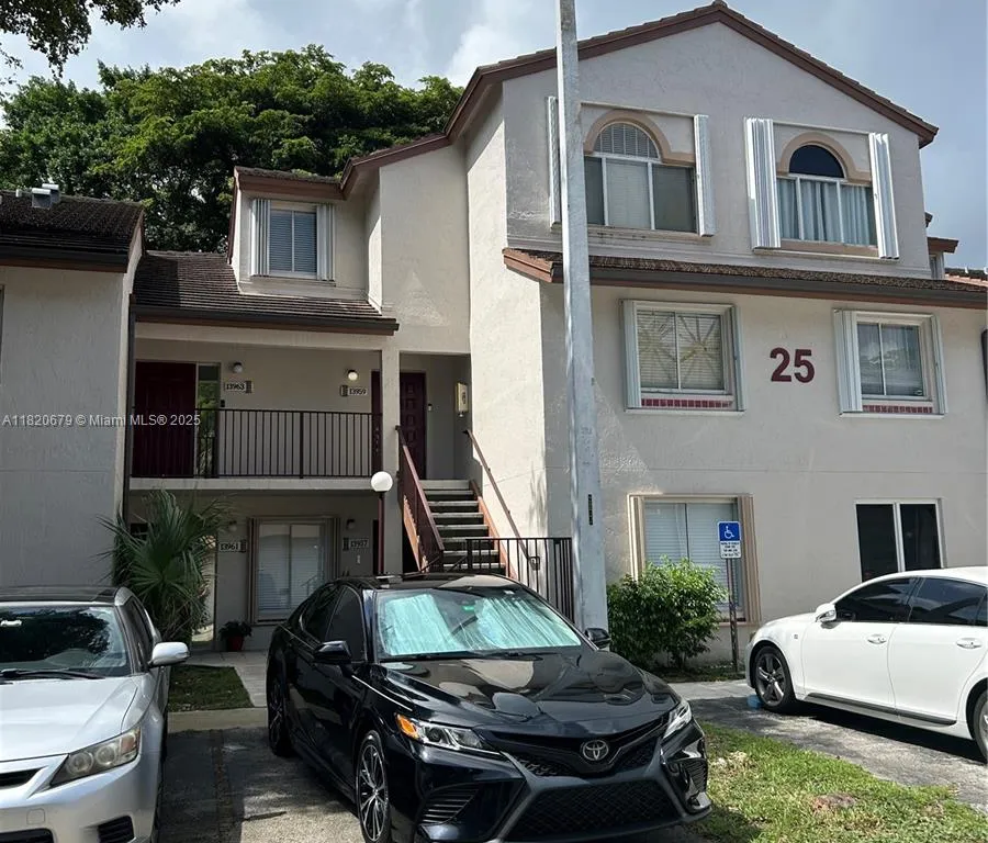 13959 SW 91st Ter # 13959, Miami FL 33186