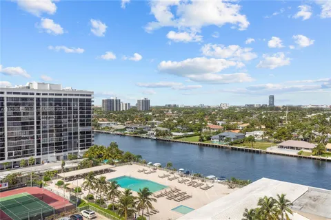 1965 S Ocean Dr # 11E, Hallandale Beach FL 33009