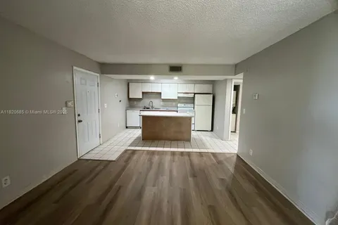 4055 W Mcnab Rd # H203, Pompano Beach FL 33069
