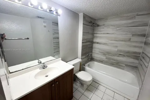 4055 W Mcnab Rd # H203, Pompano Beach FL 33069