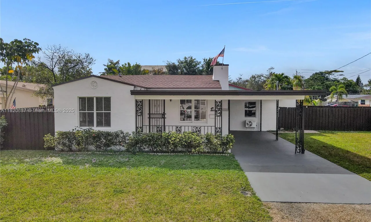 1608 NE 34st, Oakland Park FL 33334