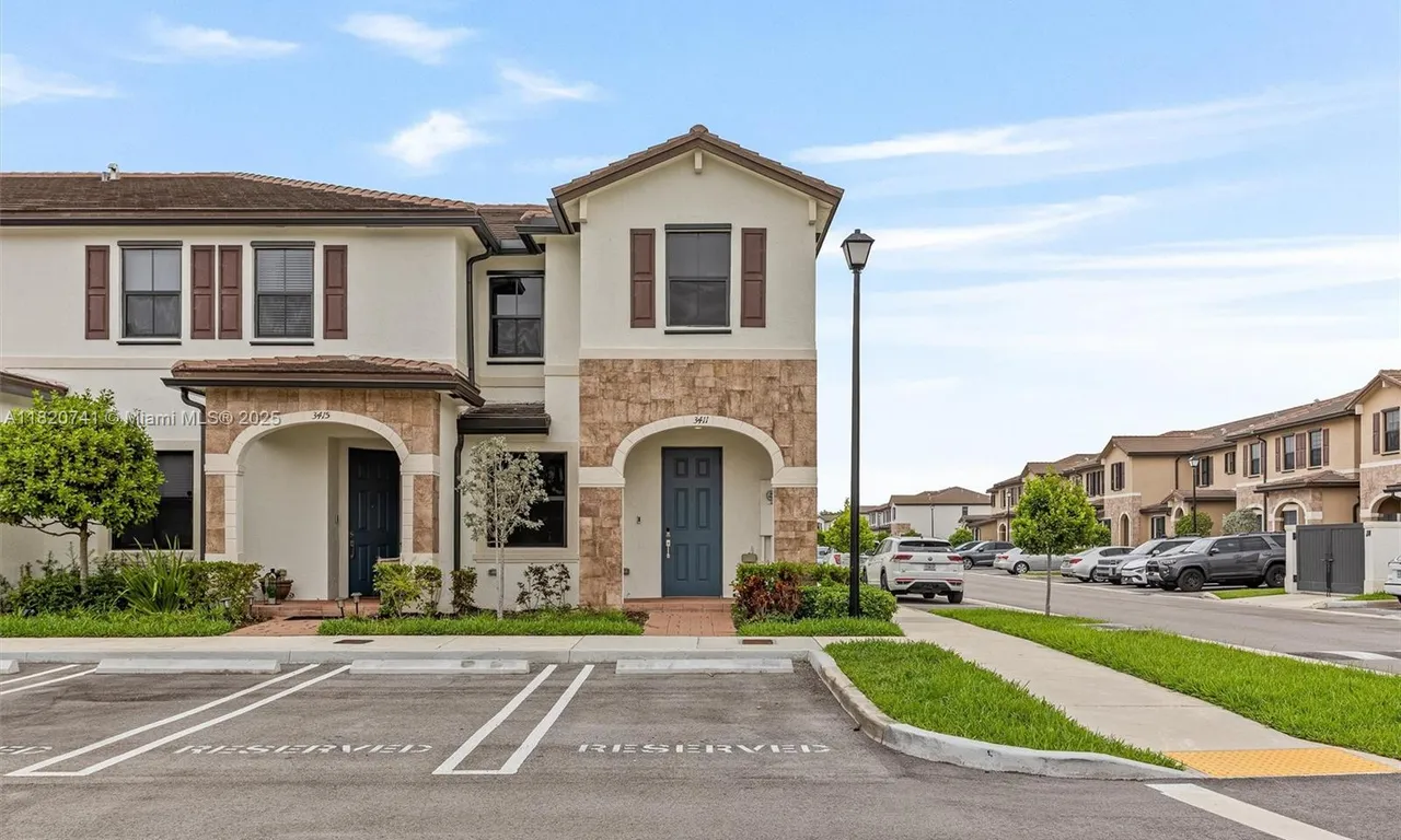 3411 W 112th Ter, Hialeah FL 33018