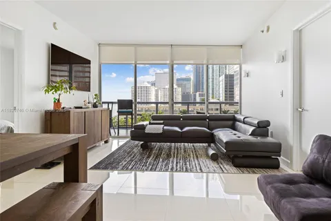 495 Brickell Ave # 905, Miami FL 33131