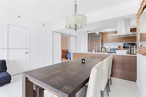 495 Brickell Ave # 905, Miami FL 33131