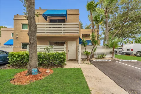 14388 SW 96th Ln, Miami FL 33186