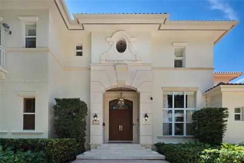 180 Solano Prado, Coral Gables FL 33156