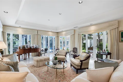 180 Solano Prado, Coral Gables FL 33156