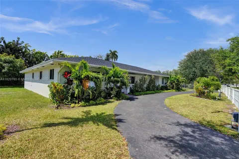 7360 SW 120th St, Pinecrest FL 33156