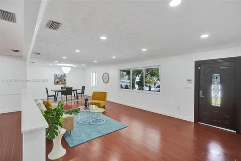 7360 SW 120th St, Pinecrest FL 33156
