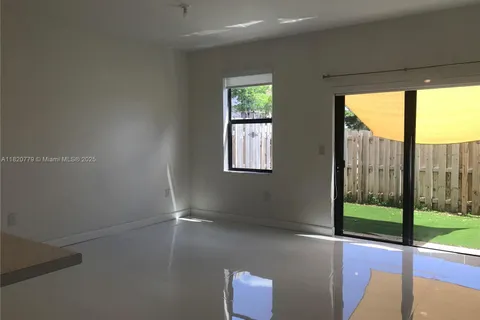 278 NE 208th Ter # 278, Miami FL 33179