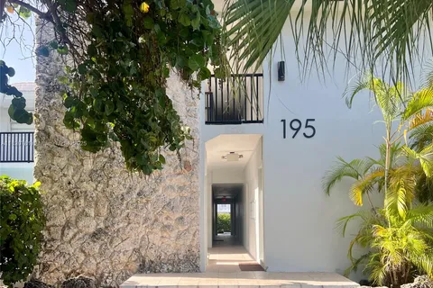 195 Sunrise Dr # 8, Key Biscayne FL 33149