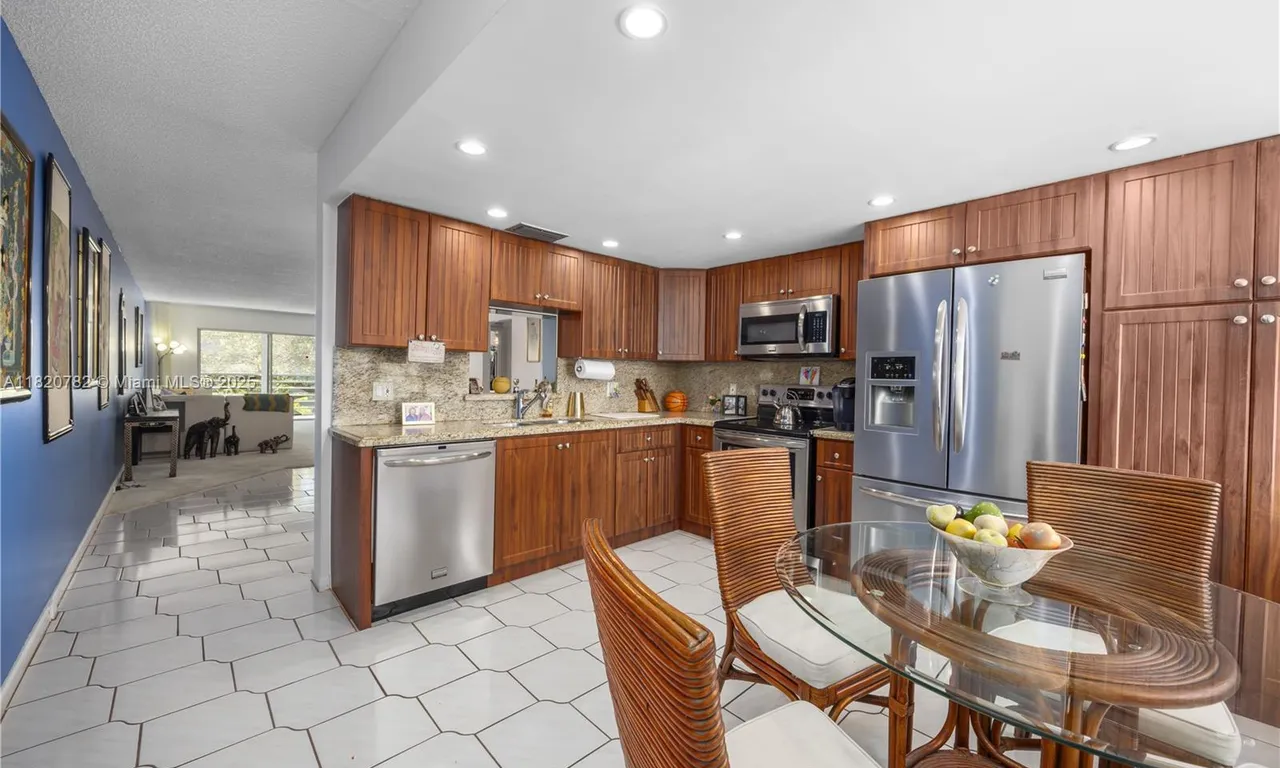 2504 Antigua Ter # O3, Coconut Creek FL 33066