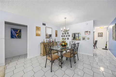 2504 Antigua Ter # O3, Coconut Creek FL 33066