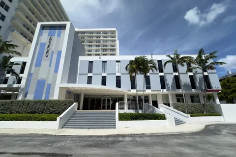 4300 Biscayne Blvd # 206, Miami FL 33137
