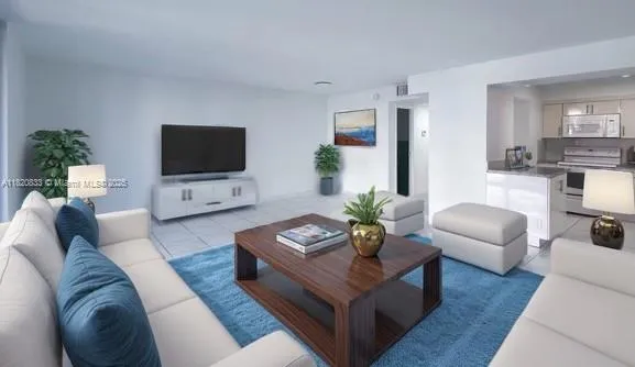1800 Collins Ave # 5C, Miami Beach FL 33139
