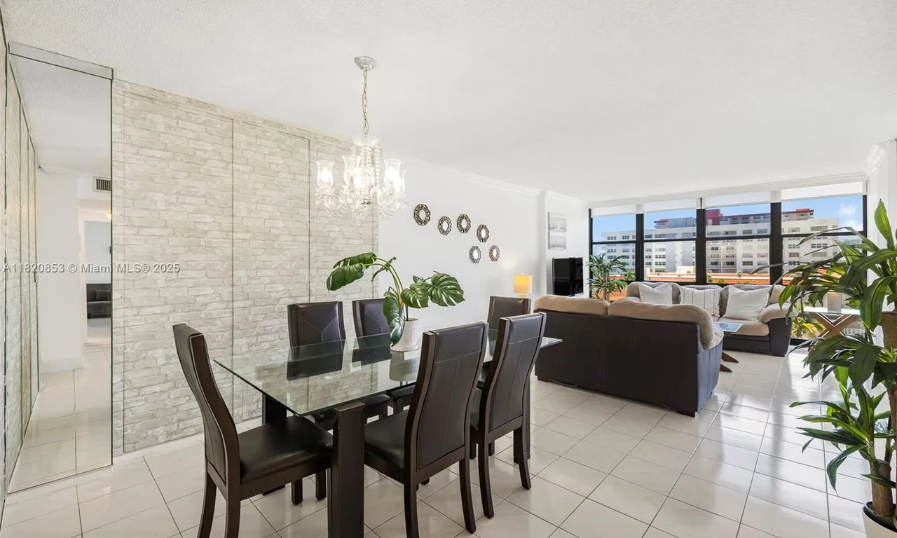 2017 S Ocean Dr # 606, Hallandale Beach FL 33009