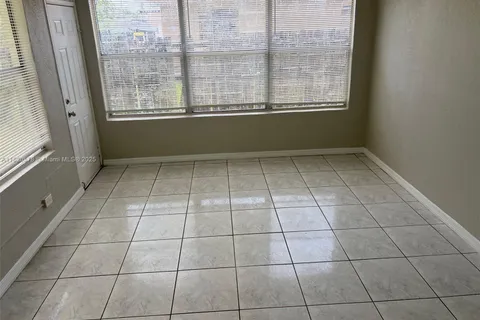 7771 Simms St, Hollywood FL 33024