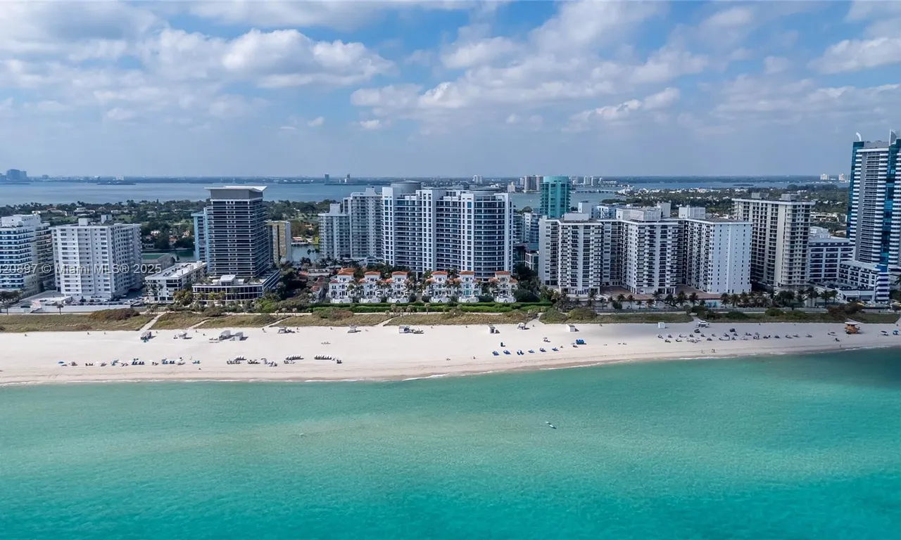 5959 Collins Ave # 802, Miami Beach FL 33140