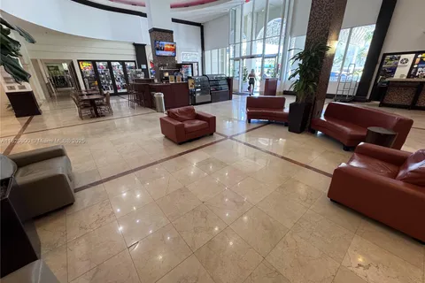 19201 N Collins Ave # 826, Sunny Isles Beach FL 33160
