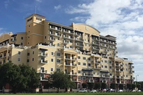 8390 SW 72nd Ave # 710, Miami FL 33143