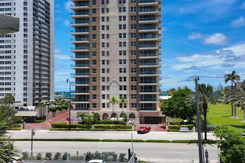 1913 S Ocean Dr # 405, Hallandale Beach FL 33009
