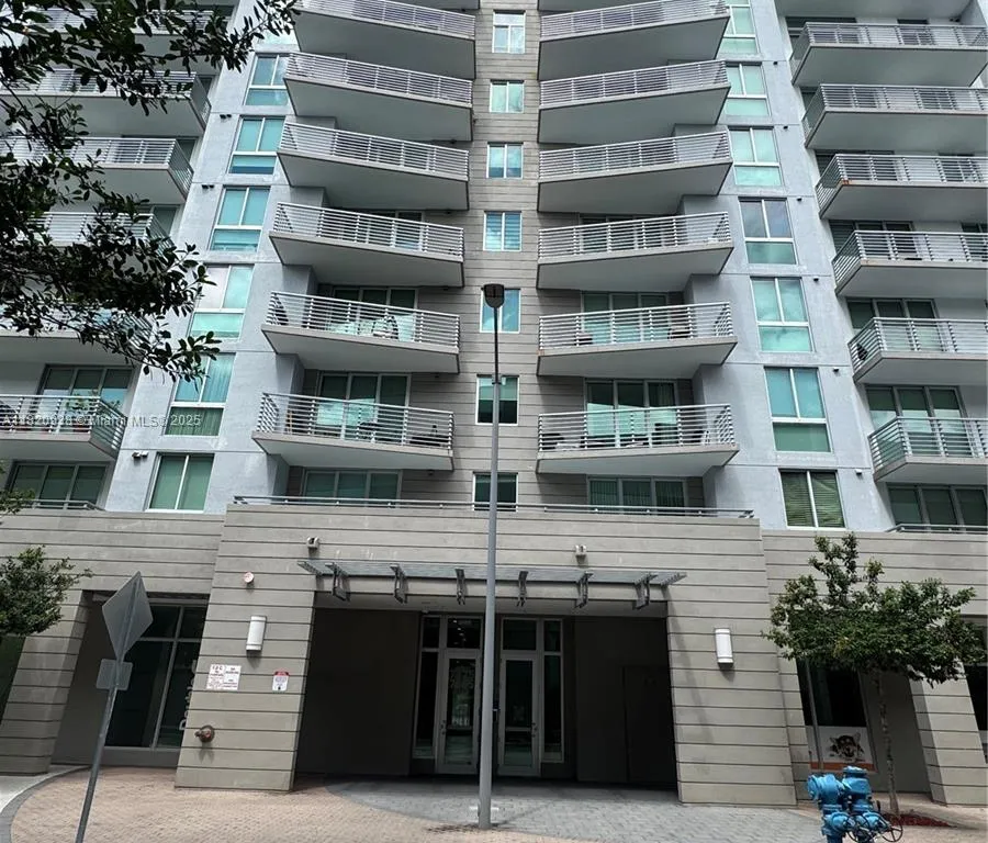 7875 NW 107th Ave # 215, Doral FL 33178