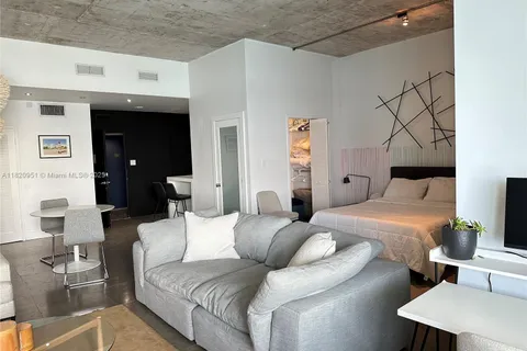 1000 West Ave, Miami Beach FL 33139