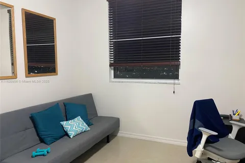 1 Glen Royal Pkwy # 1503, Miami FL 33125