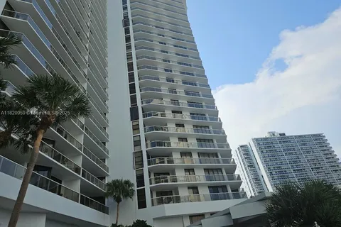20281 E Country Club Dr # 1412, Aventura FL 33180