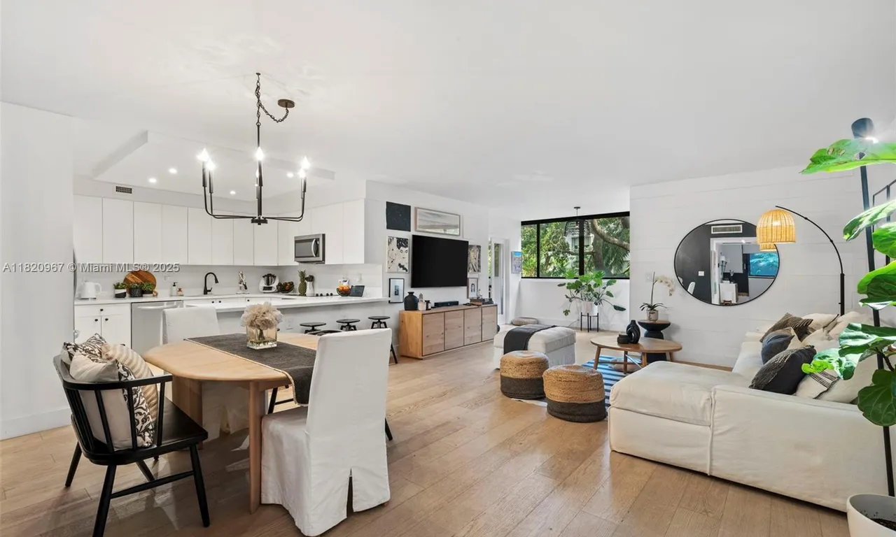 141 Crandon Blvd # 237, Key Biscayne FL 33149