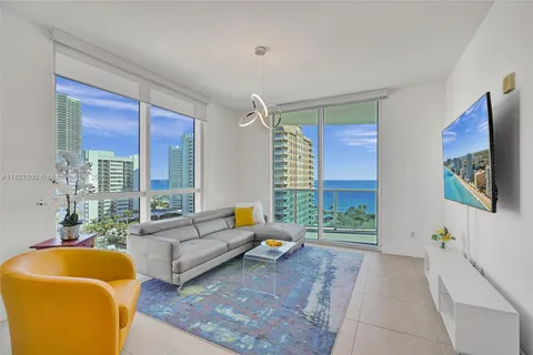 1945 S Ocean Dr # 1114, Hallandale Beach FL 33009