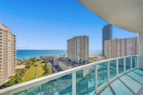 1945 S Ocean Dr # 1114, Hallandale Beach FL 33009