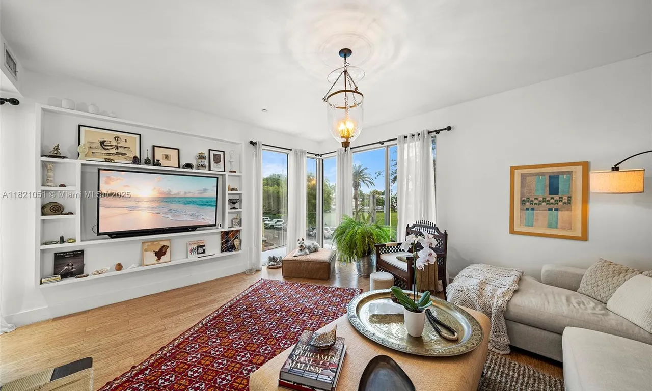 163 N Shore Dr # 1, Miami Beach FL 33141