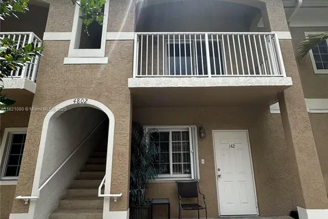 4802 Washington St # 10, Hollywood FL 33021