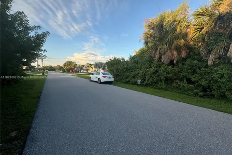 4436 Larkspur Ct, Port Ch, Other City - In The State Of Florida FL 33948