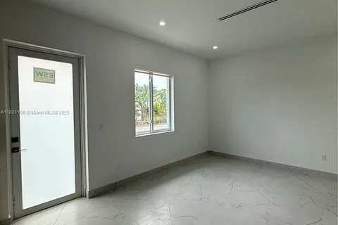 18405 SW 104th St # 0, Miami FL 33196
