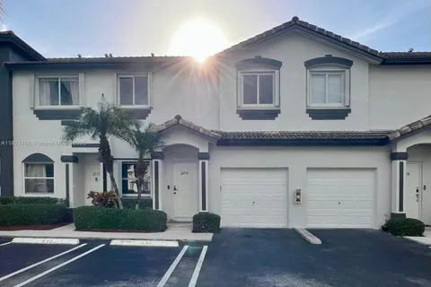 2214 SE 23rd Ave # 2214, Homestead FL 33035