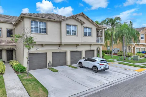13227 SW 42nd St # 8103, Miramar FL 33027