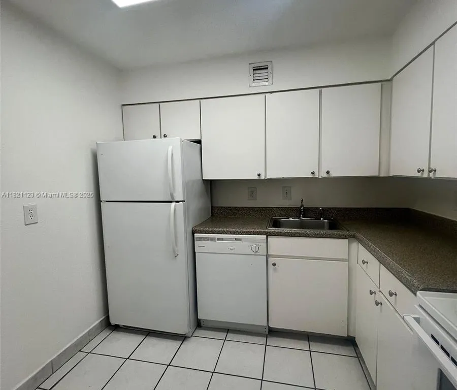 4900 NW 79th Ave # 106, Doral FL 33166