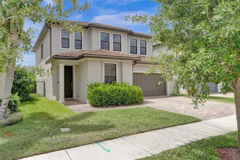 4833 San Fratello Cir, Lake Worth FL 33467