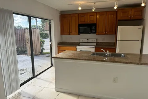 540 Green Springs Pl, West Palm Beach FL 33409