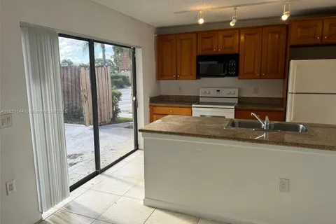 540 Green Springs Pl, West Palm Beach FL 33409
