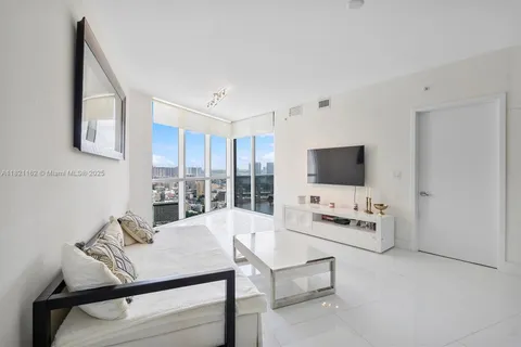 18201 Collins Ave # 2008, Sunny Isles Beach FL 33160