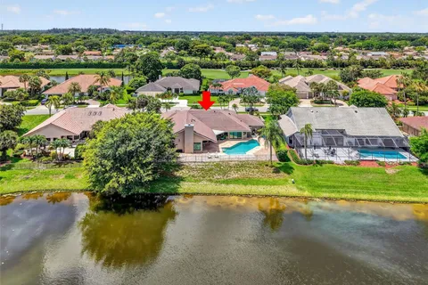 10755 Stonebridge Blvd, Boca Raton FL 33498