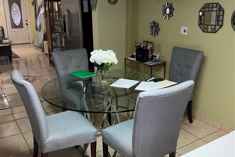 509 W 16 street, Hialeah FL 33010